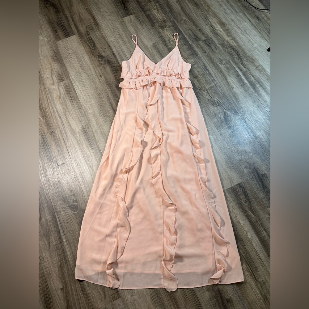 Commense Blush Ruffle Maxi Dress - Picture 2 of 4